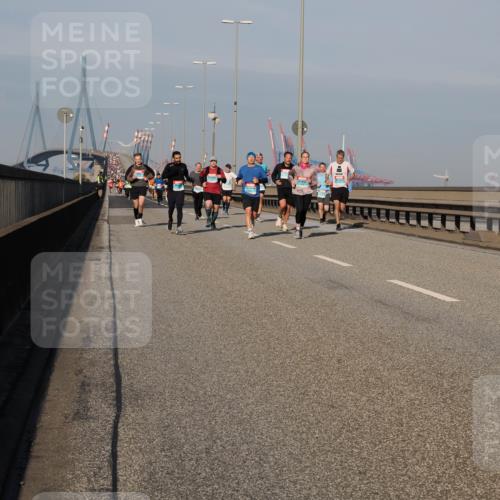 03.10.2025 - Köhlbrandbrückenlauf Fabian Wolf http://msf.ph/oto/9034806 03.10.2025 09:49:10 Position 3  meine-sportfotos.de