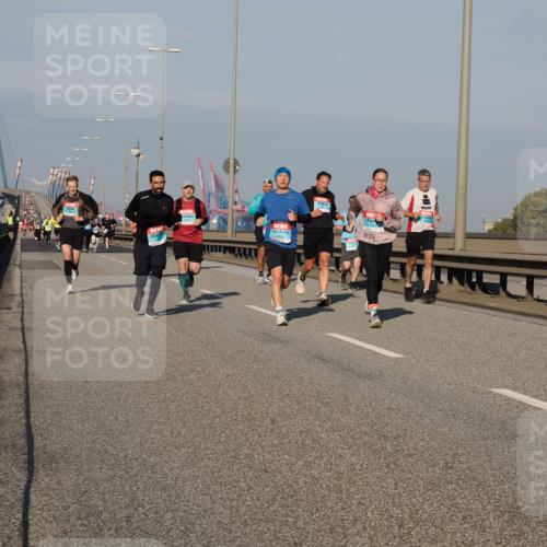 03.10.2025 - Köhlbrandbrückenlauf Fabian Wolf http://msf.ph/oto/9034856 03.10.2025 09:49:13 Position 3 2798 meine-sportfotos.de
