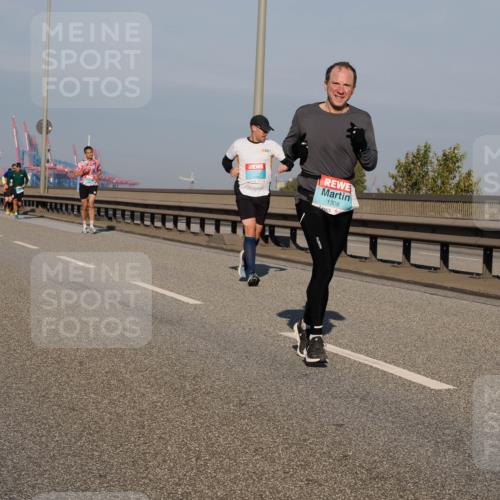 03.10.2025 - Köhlbrandbrückenlauf Fabian Wolf http://msf.ph/oto/9034976 03.10.2025 09:49:21 Position 3 1308 meine-sportfotos.de