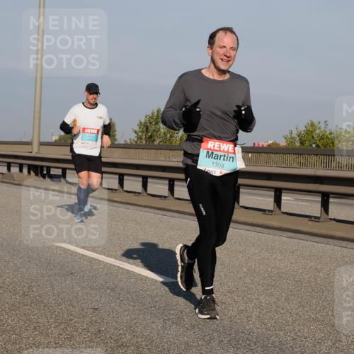 03.10.2025 - Köhlbrandbrückenlauf Fabian Wolf http://msf.ph/oto/9034988 03.10.2025 09:49:22 Position 3 3791, 1308 meine-sportfotos.de
