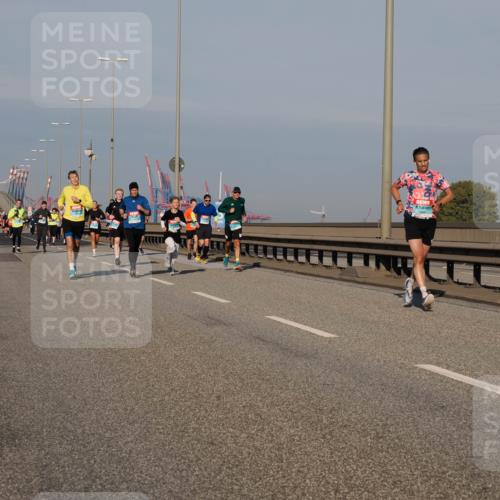 03.10.2025 - Köhlbrandbrückenlauf Fabian Wolf http://msf.ph/oto/9035022 03.10.2025 09:49:26 Position 3  meine-sportfotos.de