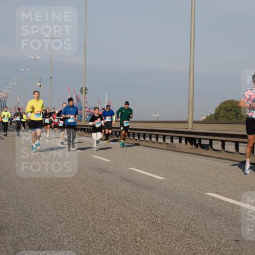 03.10.2025 - Köhlbrandbrückenlauf Fabian Wolf http://msf.ph/oto/9035038 03.10.2025 09:49:27 Position 3  meine-sportfotos.de