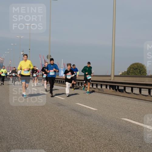 03.10.2025 - Köhlbrandbrückenlauf Fabian Wolf http://msf.ph/oto/9035045 03.10.2025 09:49:28 Position 3  meine-sportfotos.de