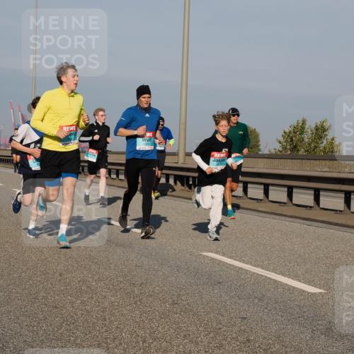 03.10.2025 - Köhlbrandbrückenlauf Fabian Wolf http://msf.ph/oto/9035085 03.10.2025 09:49:31 Position 3 1370, 1173 meine-sportfotos.de