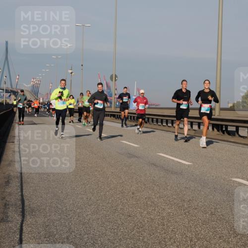 03.10.2025 - Köhlbrandbrückenlauf Fabian Wolf http://msf.ph/oto/9035124 03.10.2025 09:49:34 Position 3 3516 meine-sportfotos.de