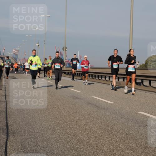 03.10.2025 - Köhlbrandbrückenlauf Fabian Wolf http://msf.ph/oto/9035130 03.10.2025 09:49:35 Position 3  meine-sportfotos.de