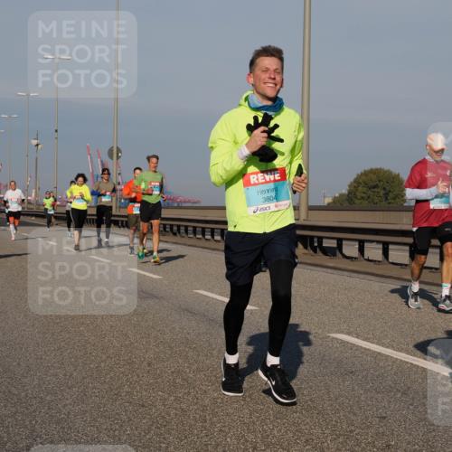 03.10.2025 - Köhlbrandbrückenlauf Fabian Wolf http://msf.ph/oto/9035192 03.10.2025 09:49:39 Position 3 3804, 276 meine-sportfotos.de