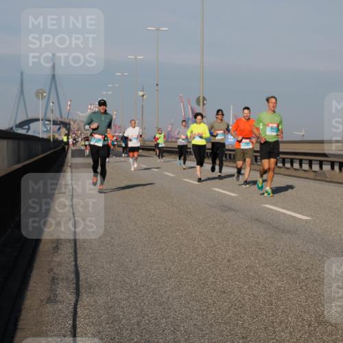 03.10.2025 - Köhlbrandbrückenlauf Fabian Wolf http://msf.ph/oto/9035214 03.10.2025 09:49:40 Position 3  meine-sportfotos.de
