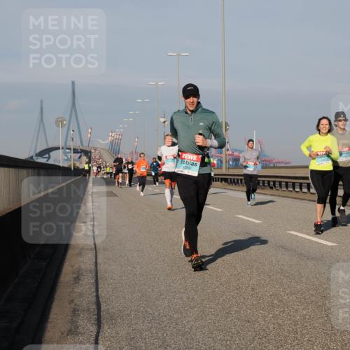 03.10.2025 - Köhlbrandbrückenlauf Fabian Wolf http://msf.ph/oto/9035258 03.10.2025 09:49:44 Position 3 1359, 1312, 162 meine-sportfotos.de