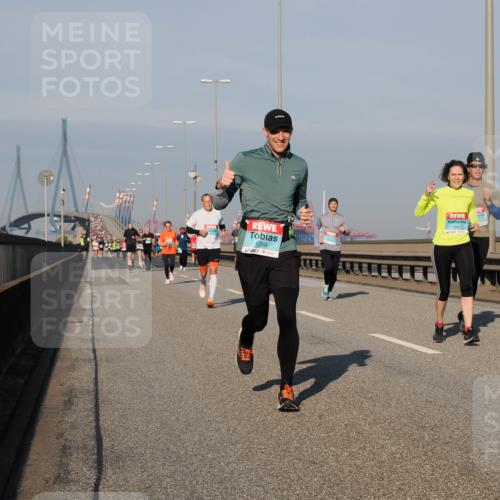 03.10.2025 - Köhlbrandbrückenlauf Fabian Wolf http://msf.ph/oto/9035263 03.10.2025 09:49:44 Position 3 1359, 1312 meine-sportfotos.de