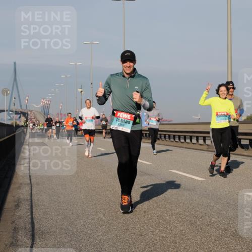 03.10.2025 - Köhlbrandbrückenlauf Fabian Wolf http://msf.ph/oto/9035265 03.10.2025 09:49:44 Position 3 1359, 1312, 16 meine-sportfotos.de