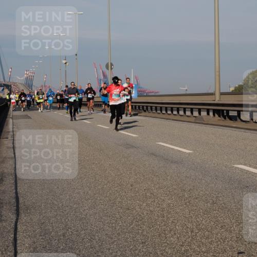 03.10.2025 - Köhlbrandbrückenlauf Fabian Wolf http://msf.ph/oto/9035545 03.10.2025 09:50:09 Position 3  meine-sportfotos.de