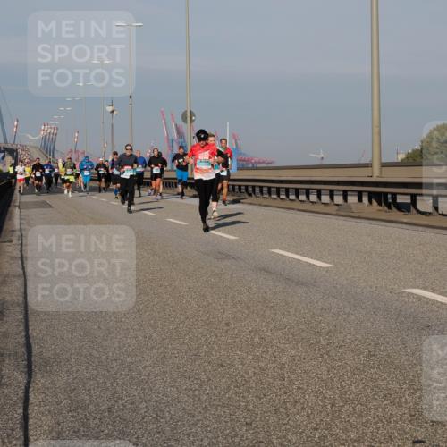 03.10.2025 - Köhlbrandbrückenlauf Fabian Wolf http://msf.ph/oto/9035548 03.10.2025 09:50:09 Position 3  meine-sportfotos.de