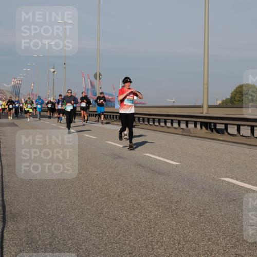 03.10.2025 - Köhlbrandbrückenlauf Fabian Wolf http://msf.ph/oto/9035564 03.10.2025 09:50:10 Position 3  meine-sportfotos.de