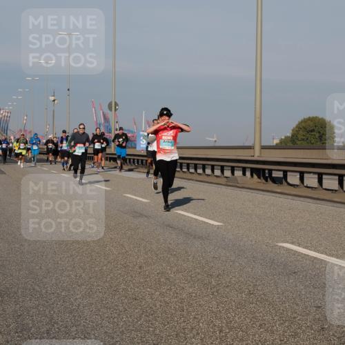 03.10.2025 - Köhlbrandbrückenlauf Fabian Wolf http://msf.ph/oto/9035570 03.10.2025 09:50:11 Position 3  meine-sportfotos.de