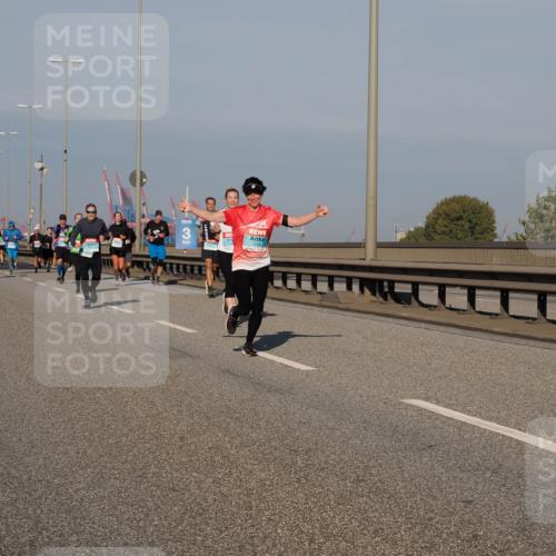 03.10.2025 - Köhlbrandbrückenlauf Fabian Wolf http://msf.ph/oto/9035576 03.10.2025 09:50:11 Position 3 1119 meine-sportfotos.de