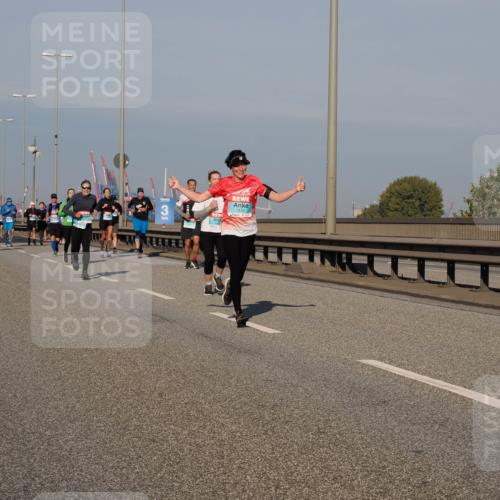 03.10.2025 - Köhlbrandbrückenlauf Fabian Wolf http://msf.ph/oto/9035579 03.10.2025 09:50:11 Position 3 3, 1119 meine-sportfotos.de