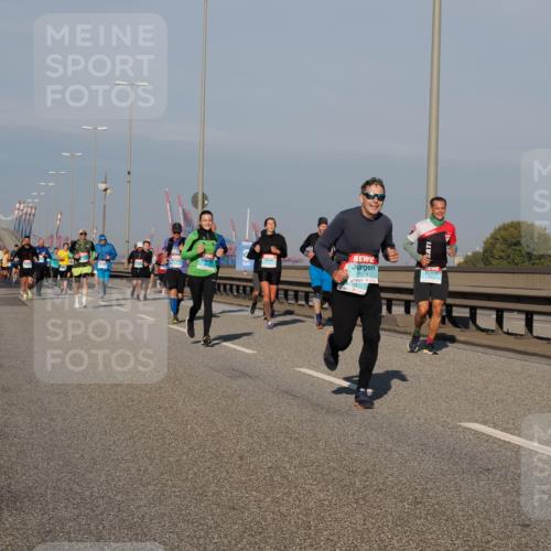 03.10.2025 - Köhlbrandbrückenlauf Fabian Wolf http://msf.ph/oto/9035640 03.10.2025 09:50:15 Position 3 1218 meine-sportfotos.de