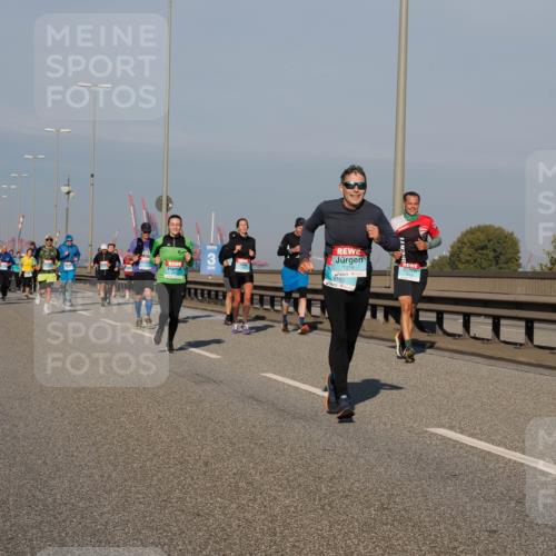 03.10.2025 - Köhlbrandbrückenlauf Fabian Wolf http://msf.ph/oto/9035643 03.10.2025 09:50:15 Position 3 1218, 160 meine-sportfotos.de