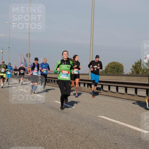 03.10.2025 - Köhlbrandbrückenlauf Fabian Wolf http://msf.ph/oto/9035674 03.10.2025 09:50:18 Position 3 2714, 3053 meine-sportfotos.de