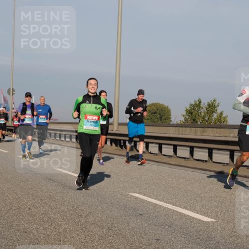 03.10.2025 - Köhlbrandbrückenlauf Fabian Wolf http://msf.ph/oto/9035680 03.10.2025 09:50:18 Position 3 2714, 3053 meine-sportfotos.de