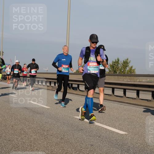 03.10.2025 - Köhlbrandbrückenlauf Fabian Wolf http://msf.ph/oto/9035727 03.10.2025 09:50:21 Position 3 3679, 1415 meine-sportfotos.de