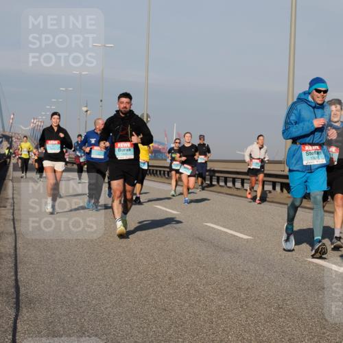 03.10.2025 - Köhlbrandbrückenlauf Fabian Wolf http://msf.ph/oto/9035801 03.10.2025 09:50:26 Position 3 18, 1445, 1328 meine-sportfotos.de