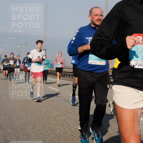 03.10.2025 - Köhlbrandbrückenlauf Fabian Wolf http://msf.ph/oto/9035872 03.10.2025 09:50:31 Position 3 1, 3764, 3753, 5222 meine-sportfotos.de