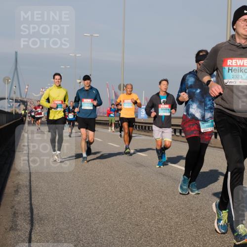 03.10.2025 - Köhlbrandbrückenlauf Fabian Wolf http://msf.ph/oto/9035948 03.10.2025 09:50:36 Position 3 1352, 2323 meine-sportfotos.de