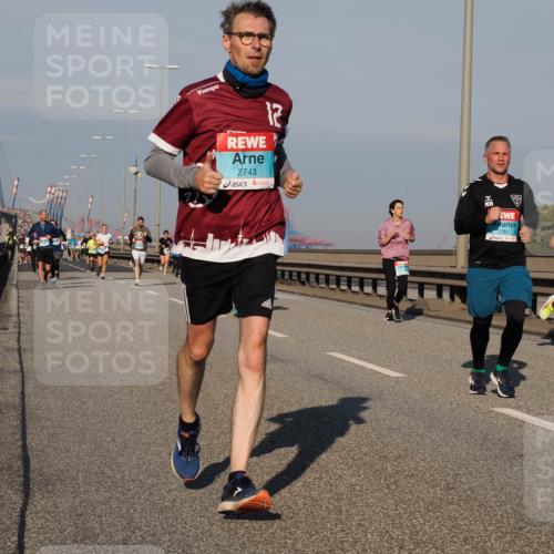 03.10.2025 - Köhlbrandbrückenlauf Fabian Wolf http://msf.ph/oto/9036117 03.10.2025 09:50:48 Position 3 2743, 12, 2761 meine-sportfotos.de