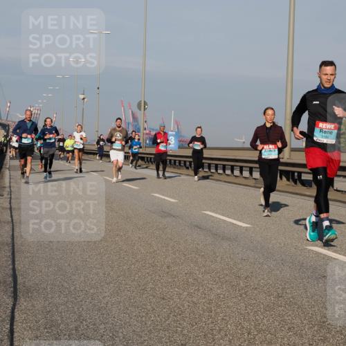 03.10.2025 - Köhlbrandbrückenlauf Fabian Wolf http://msf.ph/oto/9036192 03.10.2025 09:50:53 Position 3 3188 meine-sportfotos.de