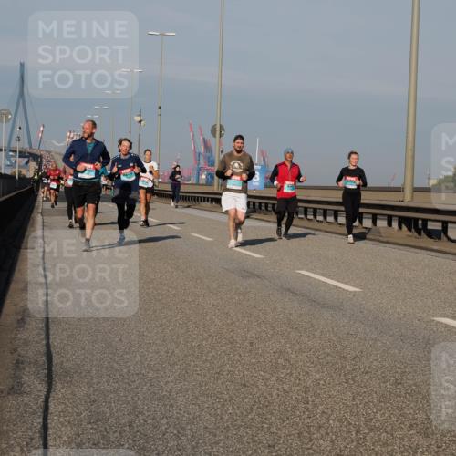 03.10.2025 - Köhlbrandbrückenlauf Fabian Wolf http://msf.ph/oto/9036221 03.10.2025 09:50:55 Position 3  meine-sportfotos.de