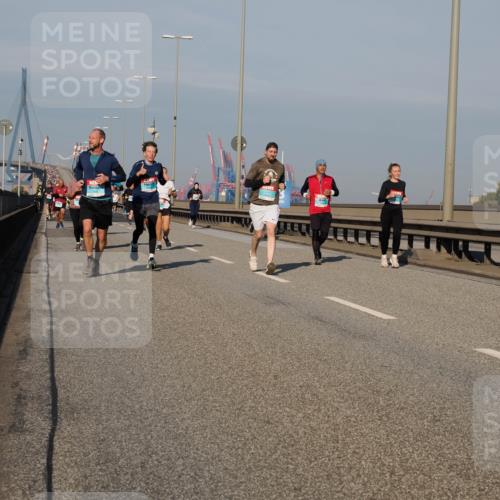 03.10.2025 - Köhlbrandbrückenlauf Fabian Wolf http://msf.ph/oto/9036224 03.10.2025 09:50:55 Position 3  meine-sportfotos.de