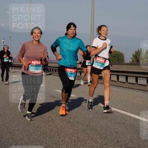 03.10.2025 - Köhlbrandbrückenlauf Fabian Wolf http://msf.ph/oto/9036355 03.10.2025 09:51:03 Position 3 1189, 2913, 3341 meine-sportfotos.de