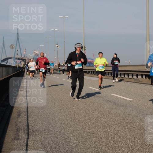 03.10.2025 - Köhlbrandbrückenlauf Fabian Wolf http://msf.ph/oto/9036390 03.10.2025 09:51:05 Position 3 3497 meine-sportfotos.de
