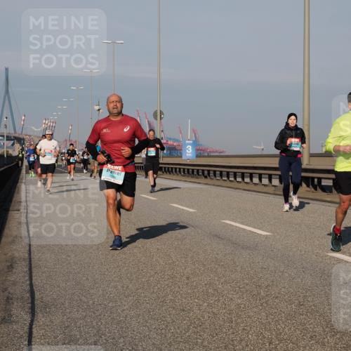 03.10.2025 - Köhlbrandbrückenlauf Fabian Wolf http://msf.ph/oto/9036449 03.10.2025 09:51:08 Position 3 1299, 3198 meine-sportfotos.de