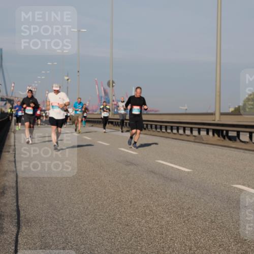 03.10.2025 - Köhlbrandbrückenlauf Fabian Wolf http://msf.ph/oto/9036507 03.10.2025 09:51:11 Position 3  meine-sportfotos.de