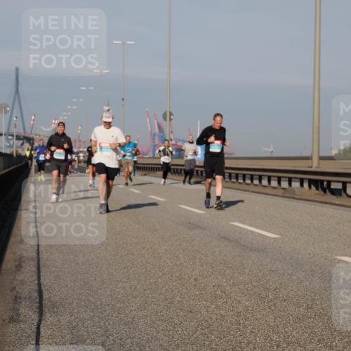 03.10.2025 - Köhlbrandbrückenlauf Fabian Wolf http://msf.ph/oto/9036519 03.10.2025 09:51:11 Position 3  meine-sportfotos.de