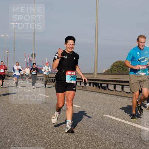 03.10.2025 - Köhlbrandbrückenlauf Fabian Wolf http://msf.ph/oto/9036709 03.10.2025 09:51:21 Position 3 2671, 3585 meine-sportfotos.de
