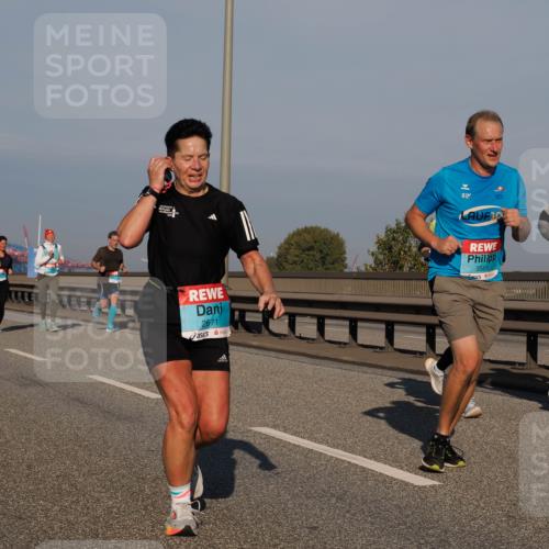 03.10.2025 - Köhlbrandbrückenlauf Fabian Wolf http://msf.ph/oto/9036719 03.10.2025 09:51:21 Position 3 2671, 3585, 1378 meine-sportfotos.de