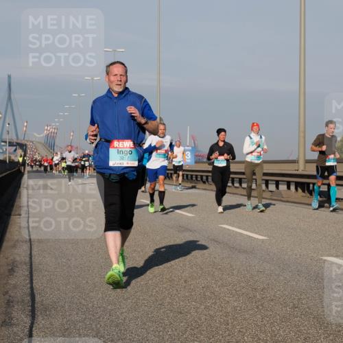 03.10.2025 - Köhlbrandbrückenlauf Fabian Wolf http://msf.ph/oto/9036785 03.10.2025 09:51:24 Position 3 3217 meine-sportfotos.de