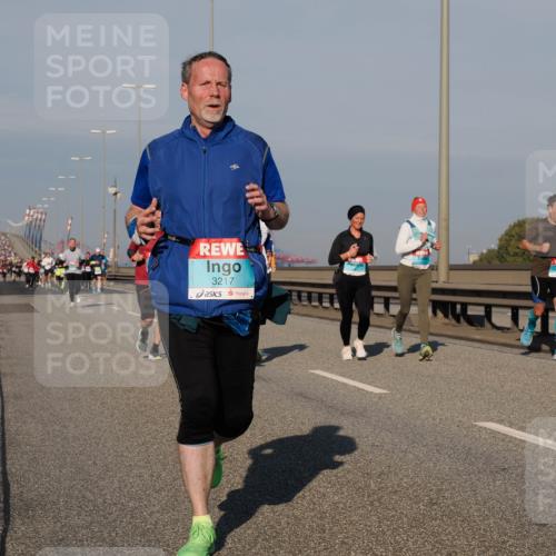 03.10.2025 - Köhlbrandbrückenlauf Fabian Wolf http://msf.ph/oto/9036805 03.10.2025 09:51:25 Position 3 3217 meine-sportfotos.de