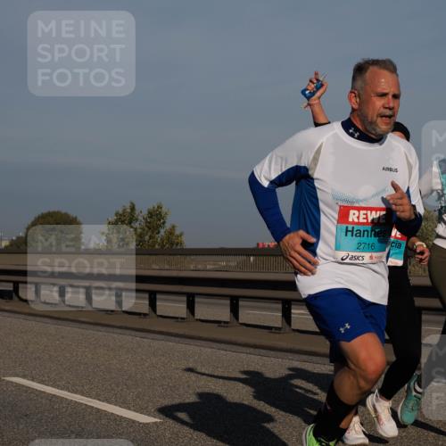 03.10.2025 - Köhlbrandbrückenlauf Fabian Wolf http://msf.ph/oto/9036871 03.10.2025 09:51:29 Position 3 3603, 2716, 1730 meine-sportfotos.de
