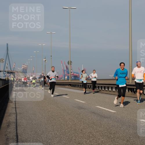 03.10.2025 - Köhlbrandbrückenlauf Fabian Wolf http://msf.ph/oto/9036892 03.10.2025 09:51:30 Position 3  meine-sportfotos.de
