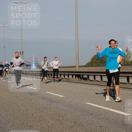 03.10.2025 - Köhlbrandbrückenlauf Fabian Wolf http://msf.ph/oto/9036930 03.10.2025 09:51:32 Position 3  meine-sportfotos.de