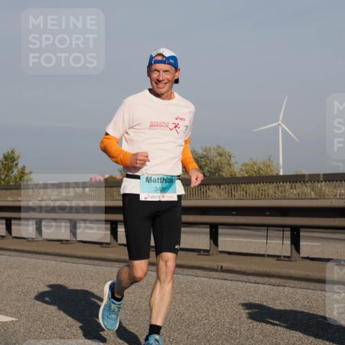 03.10.2025 - Köhlbrandbrückenlauf Fabian Wolf http://msf.ph/oto/9036979 03.10.2025 09:51:34 Position 3 3426 meine-sportfotos.de