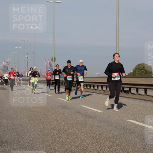 03.10.2025 - Köhlbrandbrückenlauf Fabian Wolf http://msf.ph/oto/9037029 03.10.2025 09:51:40 Position 3  meine-sportfotos.de