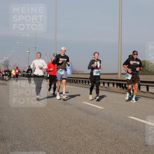 03.10.2025 - Köhlbrandbrückenlauf Fabian Wolf http://msf.ph/oto/9037249 03.10.2025 09:51:52 Position 3 3, 3416 meine-sportfotos.de
