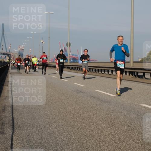 03.10.2025 - Köhlbrandbrückenlauf Fabian Wolf http://msf.ph/oto/9037371 03.10.2025 09:51:58 Position 3  meine-sportfotos.de