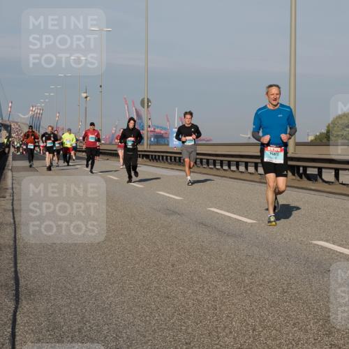 03.10.2025 - Köhlbrandbrückenlauf Fabian Wolf http://msf.ph/oto/9037375 03.10.2025 09:51:58 Position 3 1319 meine-sportfotos.de